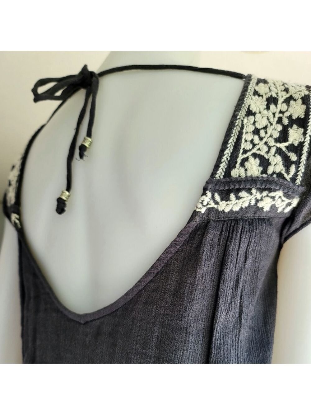 American Eagle Outfitters Petite Embroidered Tie Back Shift Dress